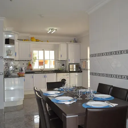 Casa Marlene By Garvetur וילה גיאה